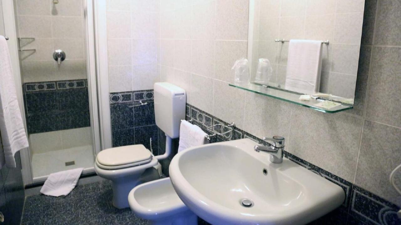 Hotel Prime - Montecatini Eksteriør billede