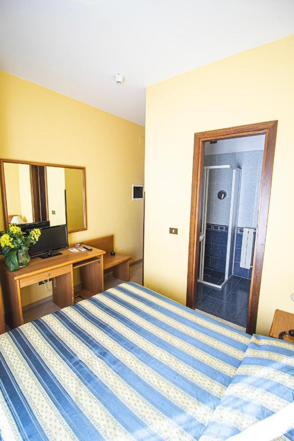 Hotel Prime - Montecatini Eksteriør billede