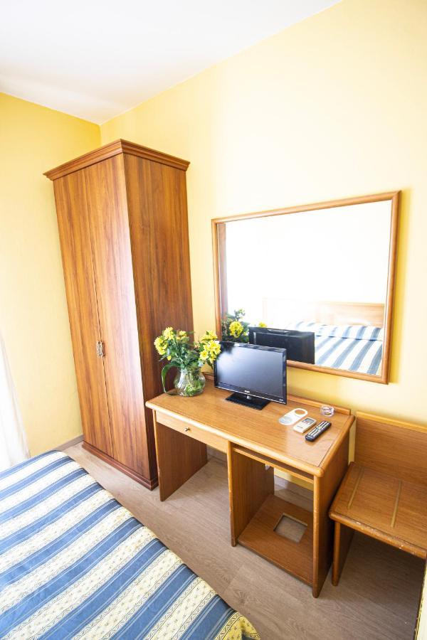 Hotel Prime - Montecatini Eksteriør billede